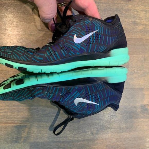 Nike Free ladies running shoes, size 7.5 - Picture 3 of 8